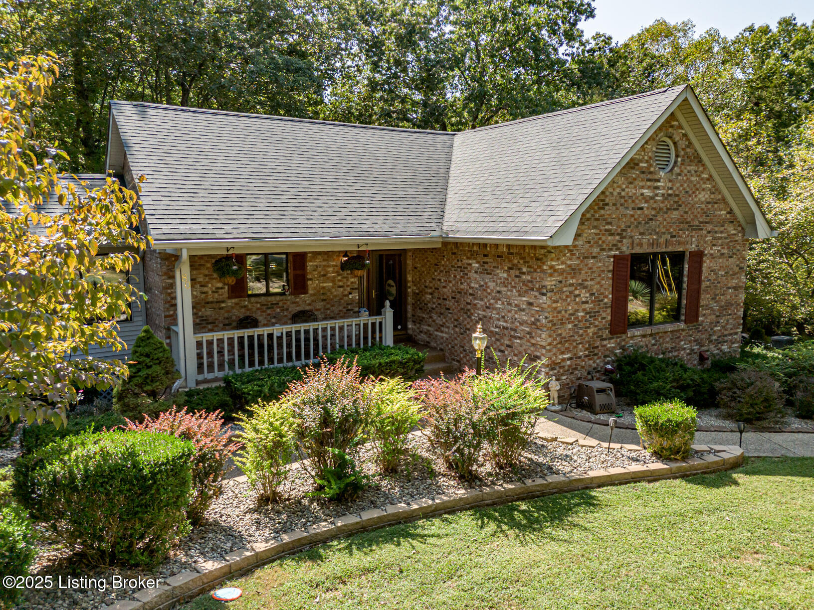 80 Knotty Pine Ct, Brandenburg, Kentucky image 2