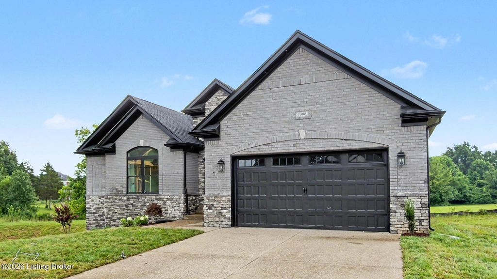 Photo of 7906 Trading Post Ct, Louisville, KY 40291 (MLS # 1724178)