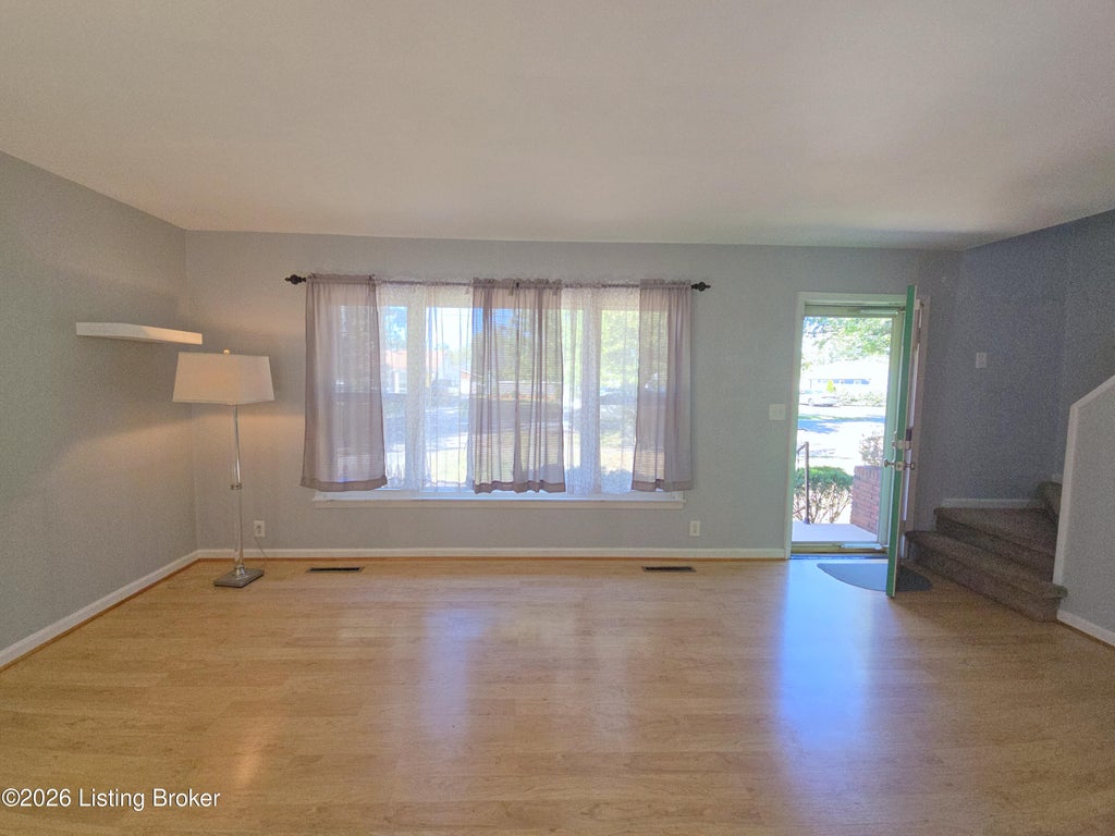 Photo of 2724 Wendell Ave, Louisville, KY 40205 (MLS # 1731336)