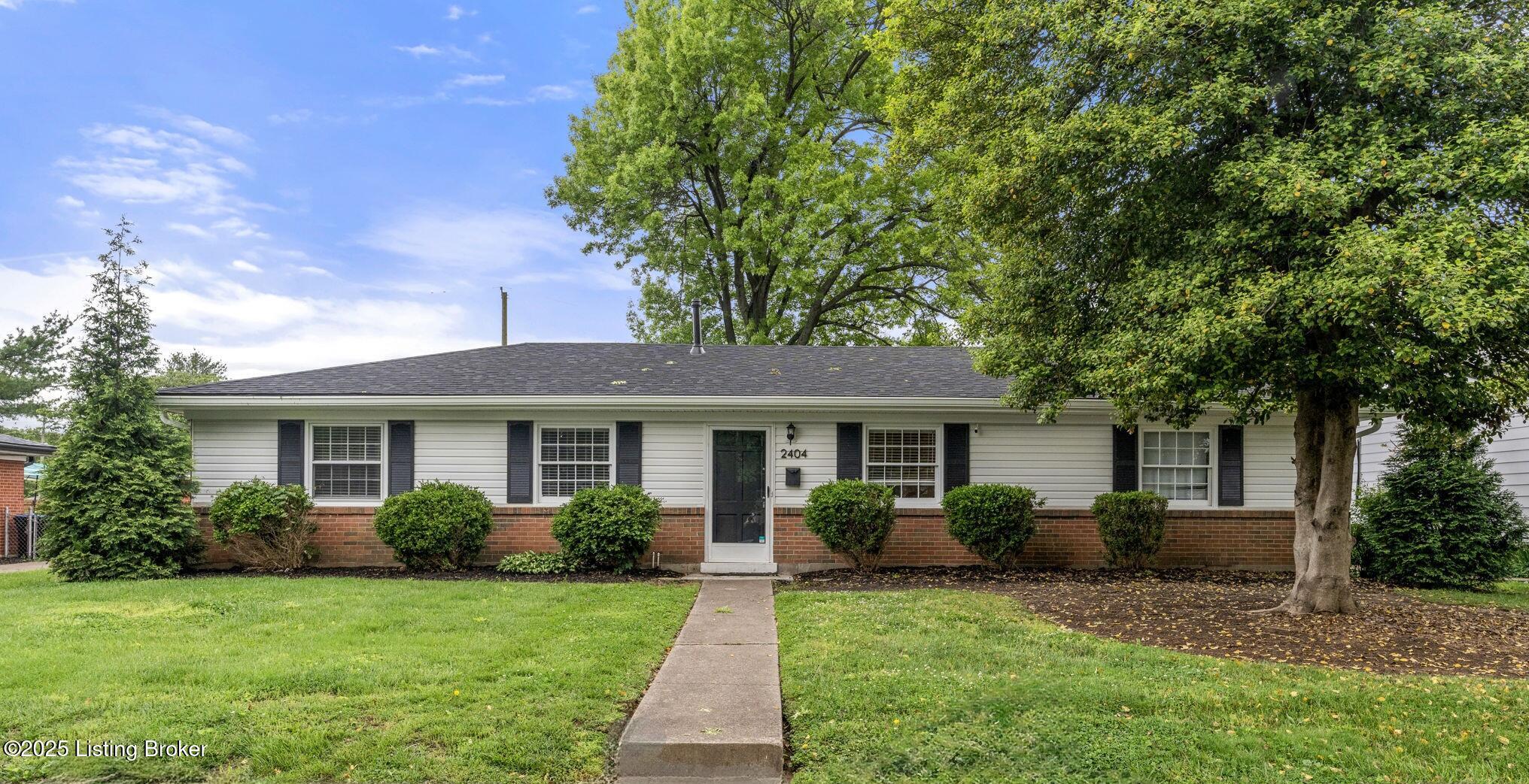 2404 Silverbrook Ave, Louisville, Kentucky image 1