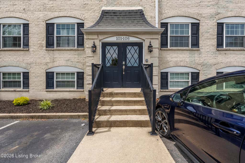 Photo of 101 Middletown Square #101, Louisville, KY 40243 (MLS # 1719268)