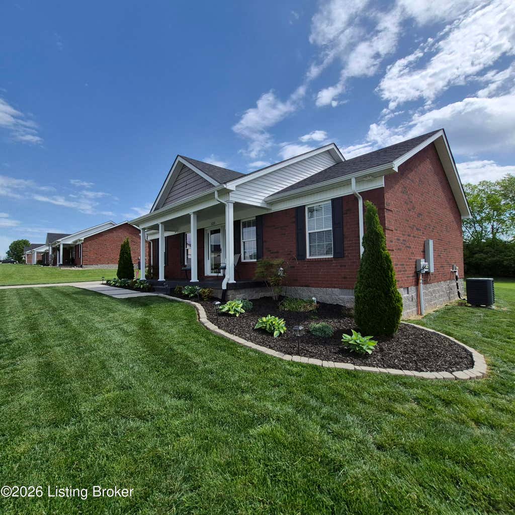 Photo of 121 Iroquois Trail, Bloomfield, KY 40008 (MLS # 1727021)