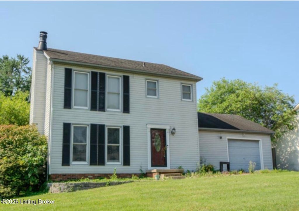 Photo of 315 Tophill Dr, Shelbyville, KY 40065 (MLS # 1716147)