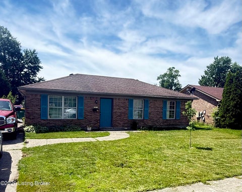 Homes For Sale - 3810 Bonaventure Blvd<br/> Louisville, KY 40219