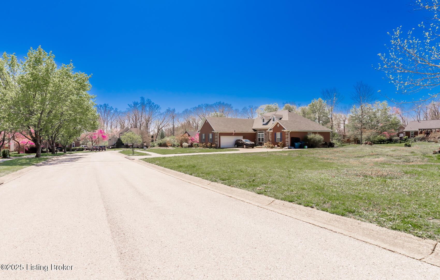 526 Wood Lake Dr, La Grange, Kentucky image 8