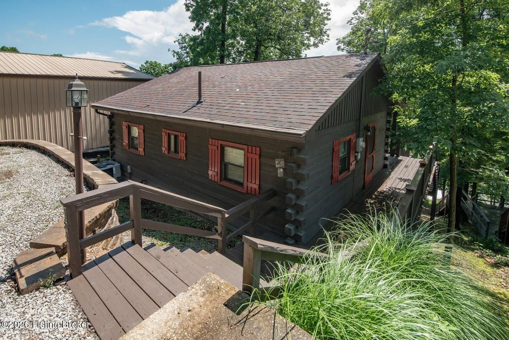 Photo of 454 4 Seasons Rd, Falls Of Rough, KY 40119 (MLS # 1718889)