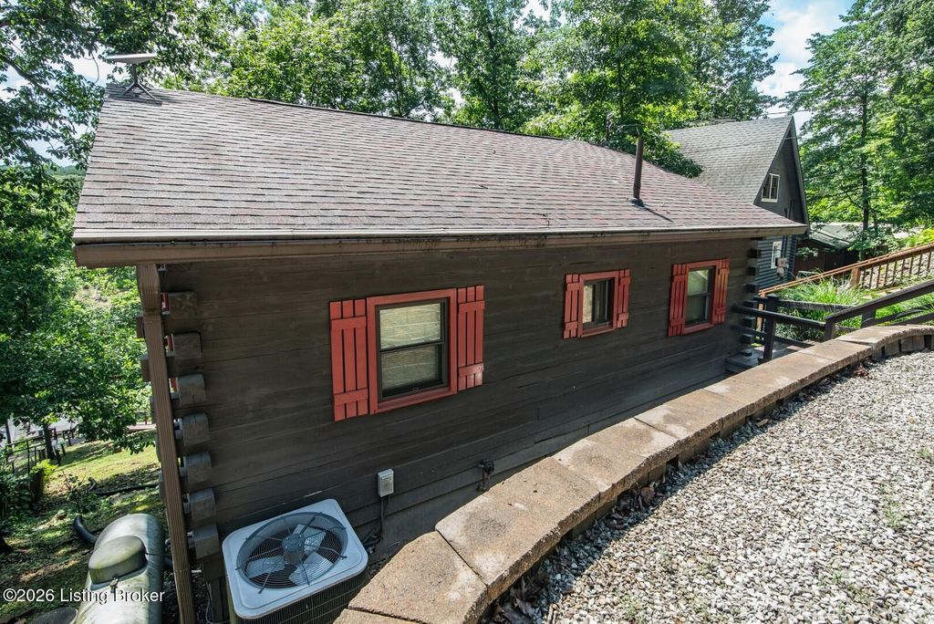 Photo of 454 4 Seasons Rd, Falls Of Rough, KY 40119 (MLS # 1718889)