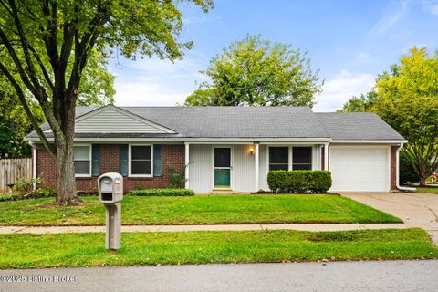 Photo of 9509 Meadowgate Ct, Louisville, KY 40223 (MLS # 1699442)