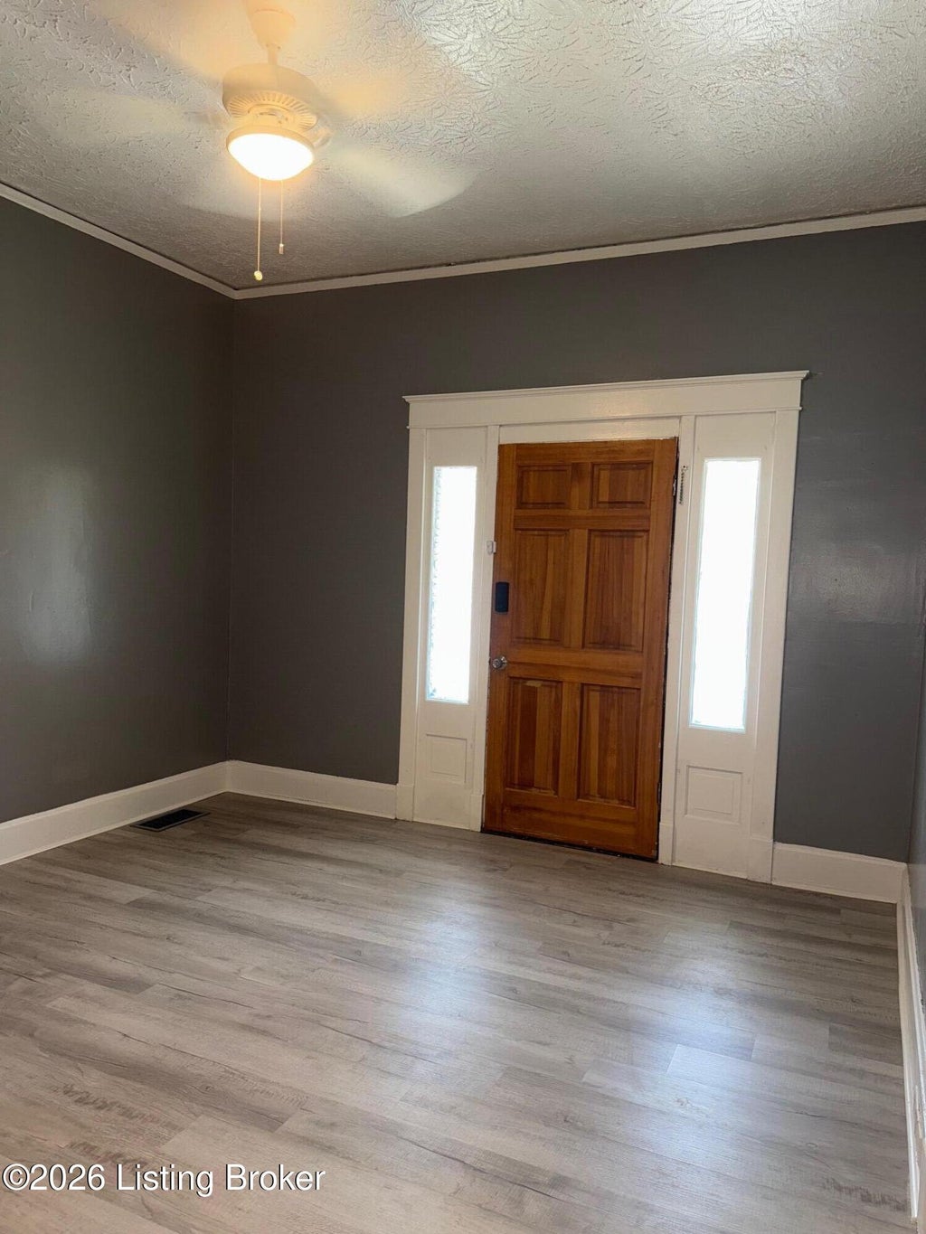 Photo of 2117 Greenwood Ave, Louisville, KY 40210 (MLS # 1730191)