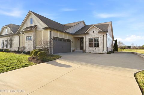 Photo of 108 Christine Ct, Bardstown, KY 40004 (MLS # 1707535)