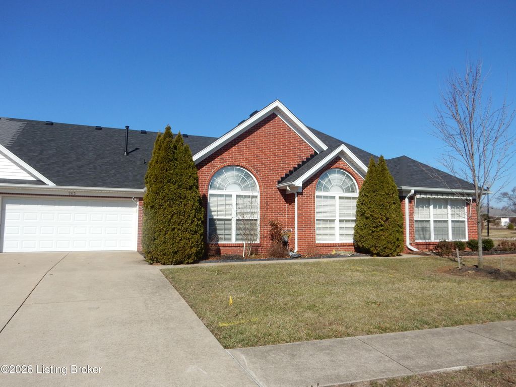 Photo of 263 Woodlake Dr, Mt Washington, KY 40047 (MLS # 1710133)