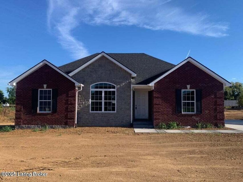 Photo of 110 Flagstaff Dr, Coxs Creek, KY 40013 (MLS # 1701566)