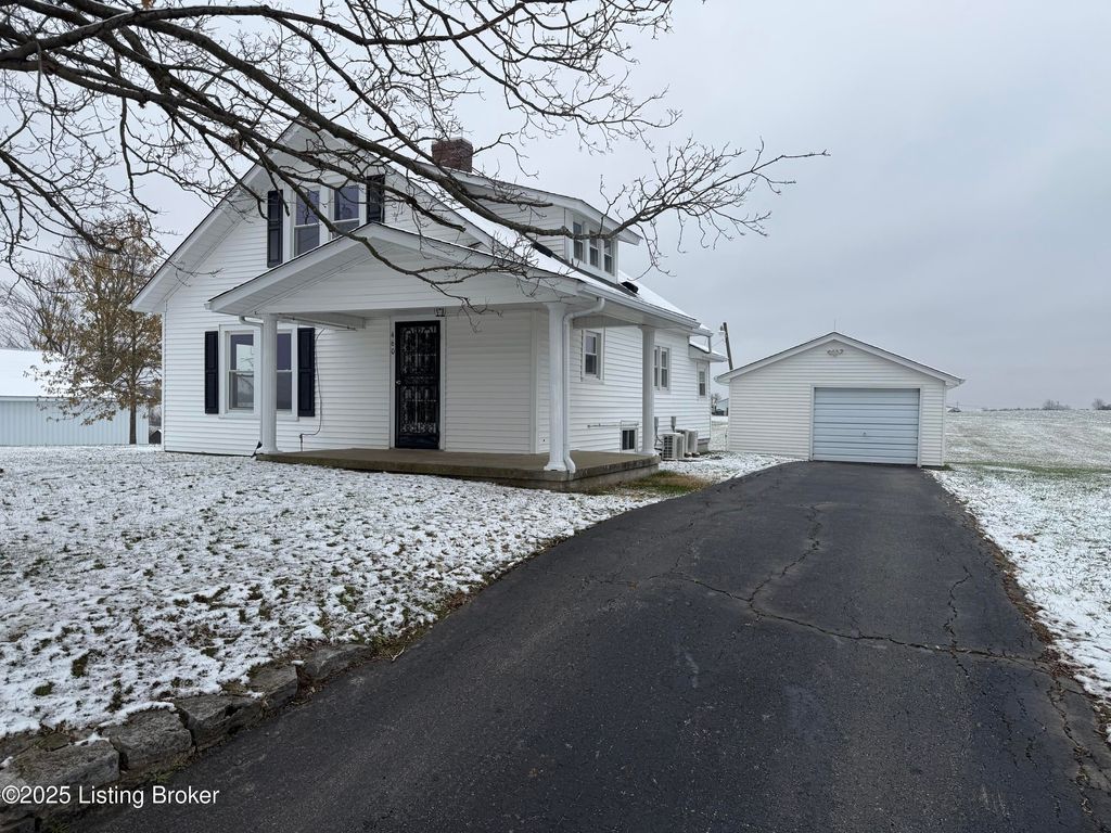 Photo of 460 Lawrenceburg Loop, Bloomfield, KY 40008 (MLS # 1704706)