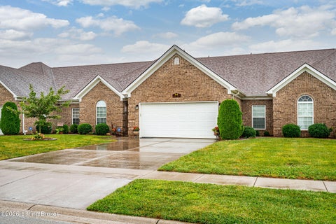 Tiny photo for 137 Locust Hill Dr, Mt Washington, KY 40047 (MLS # 1728961)