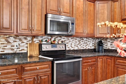 Tiny photo for 137 Locust Hill Dr, Mt Washington, KY 40047 (MLS # 1728961)