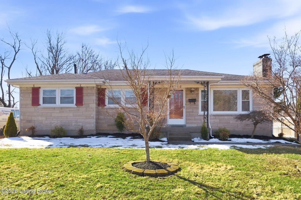 Photo of 6210 Apex Dr, Louisville, KY 40219 (MLS # 1709032)