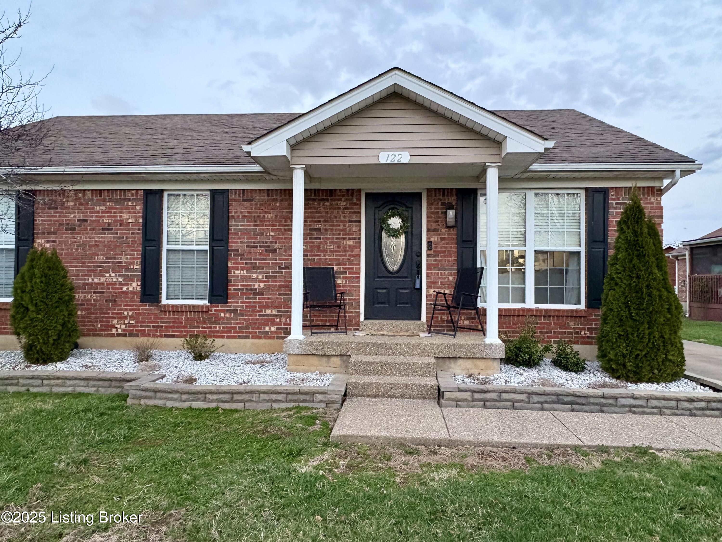 122 Beechnut Ct, Shepherdsville, Kentucky image 3