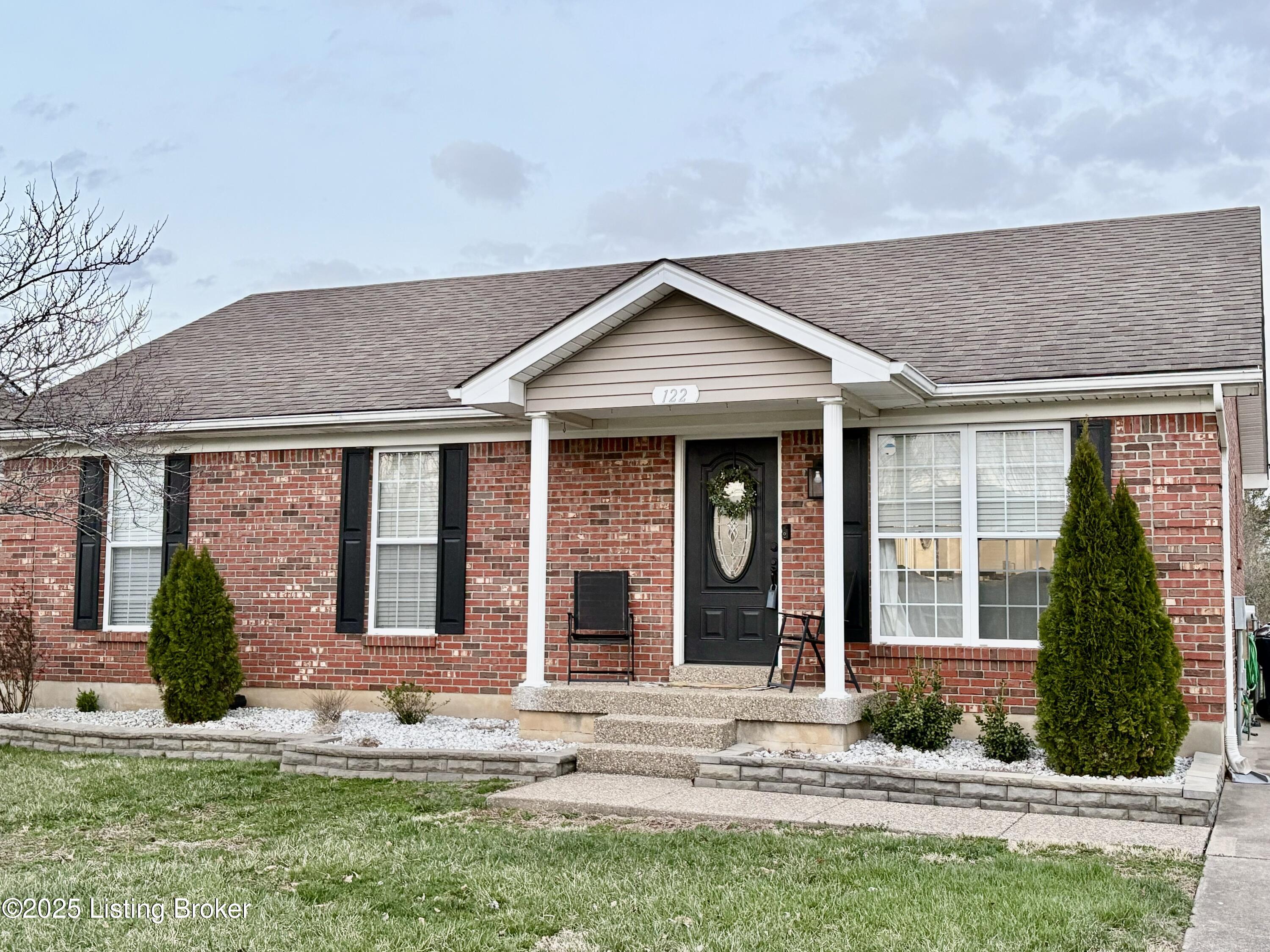 122 Beechnut Ct, Shepherdsville, Kentucky image 2