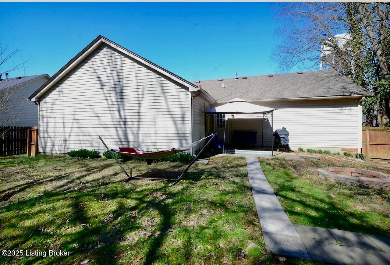 527 Hunting Hills Dr, Shelbyville, Kentucky image 28