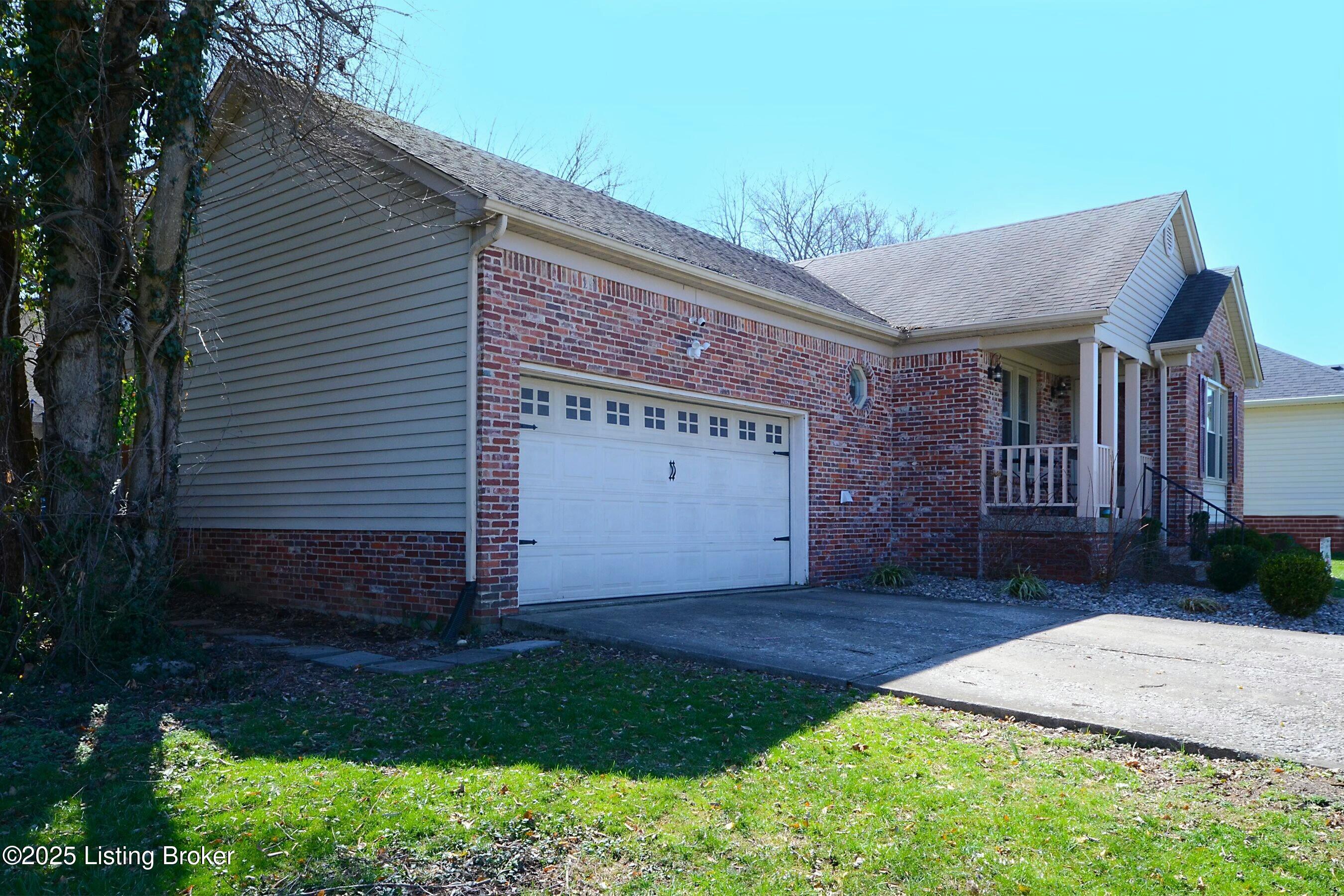 527 Hunting Hills Dr, Shelbyville, Kentucky image 3