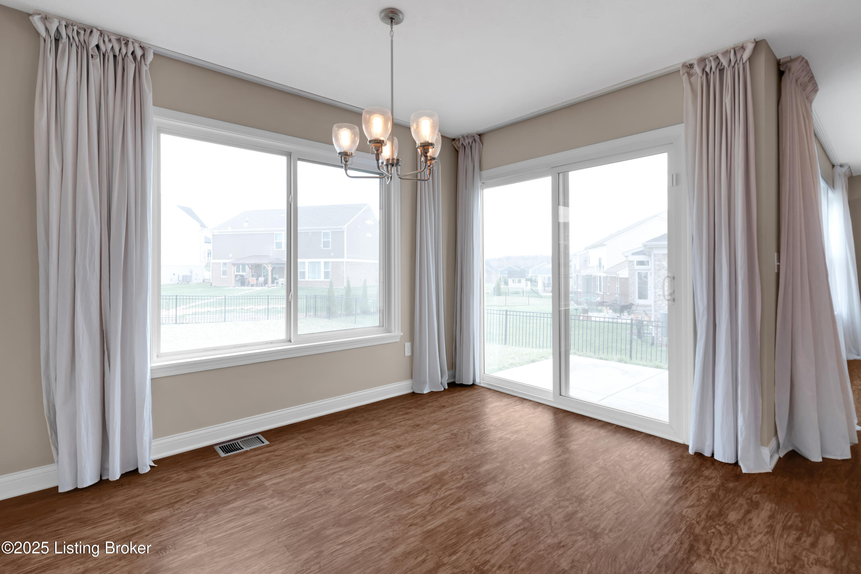 15915 Long Meadow Way, Louisville, Kentucky image 30