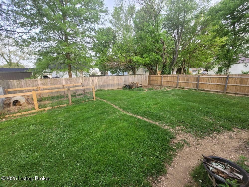 906 Kelly St, Carrollton, Kentucky image 4