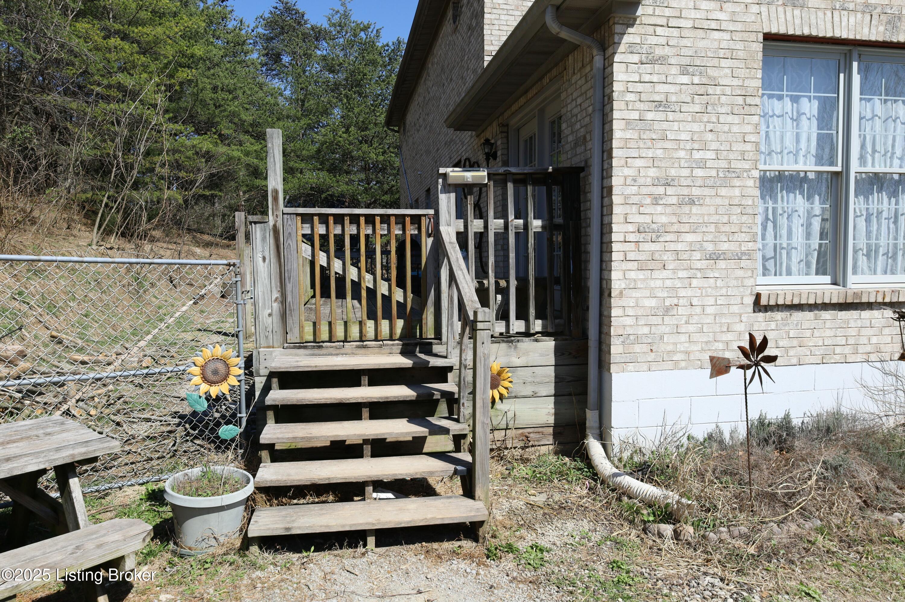 8655 S Preston Highway Hwy, Lebanon Junction, Kentucky image 8