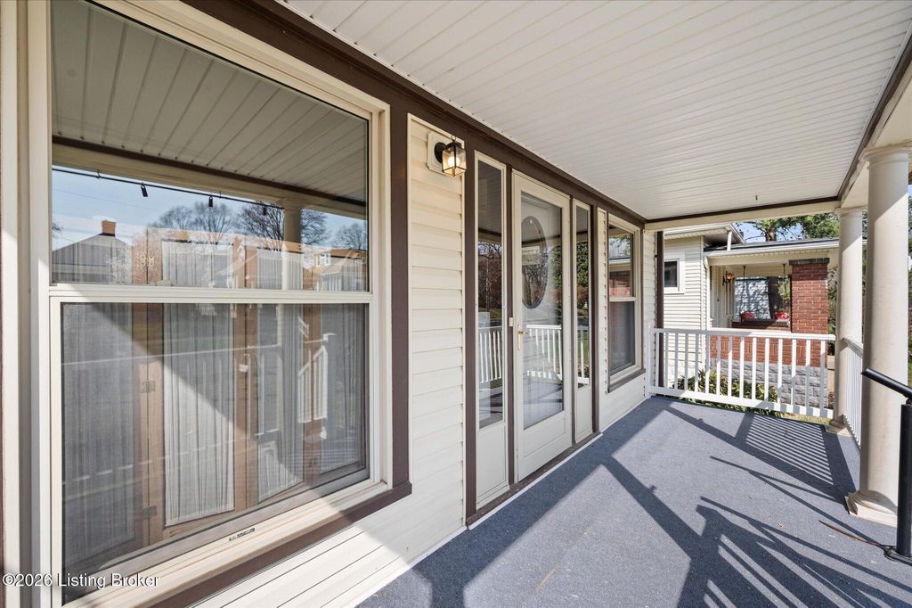 Photo of 140 N Birchwood Ave, Louisville, KY 40206 (MLS # 1714568)