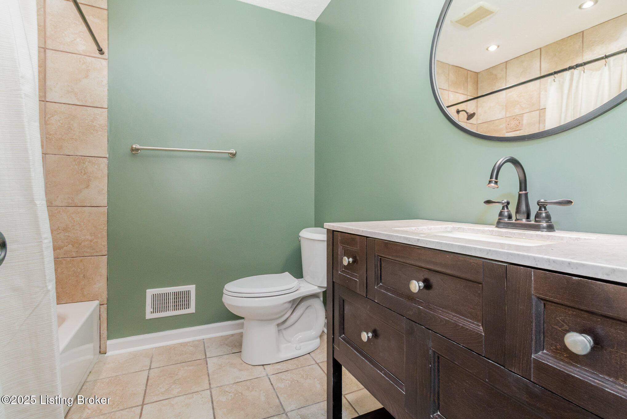 6505 Mayfair Ave, Prospect, Pennsylvania image 11
