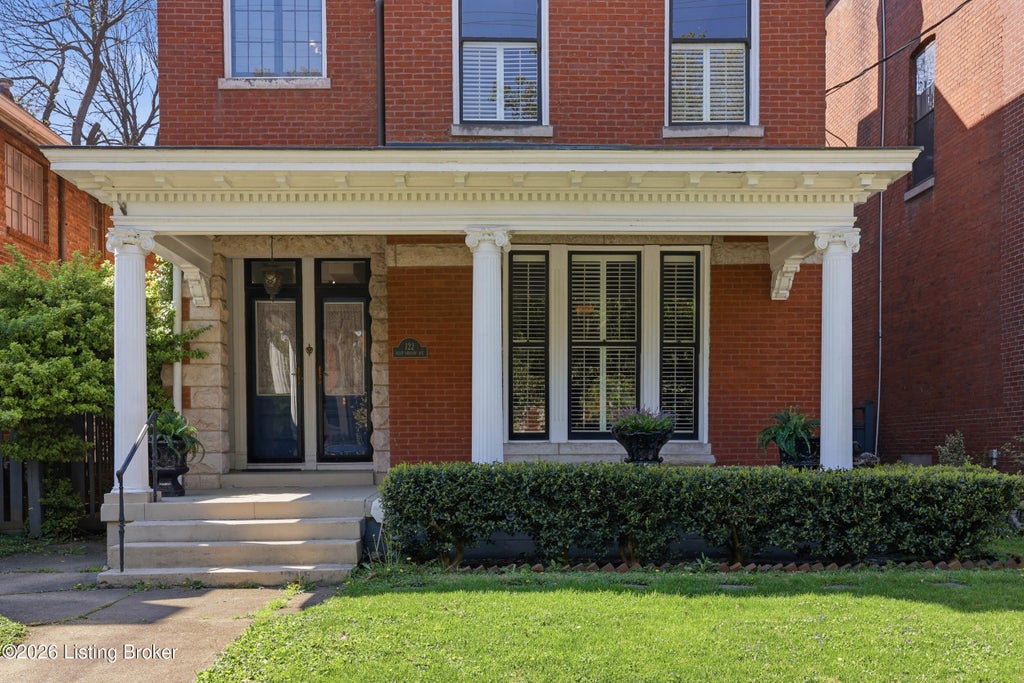 Photo of 122 W Ormsby Ave, Louisville, KY 40203 (MLS # 1732139)