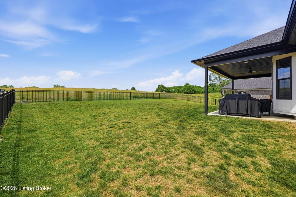 Photo of 859 The Landings, Taylorsville, KY 40071 (MLS # 1722580)