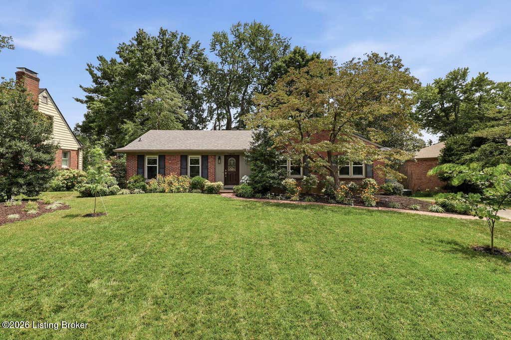 Photo of 7608 Springvale Dr, Louisville, KY 40241 (MLS # 1724819)