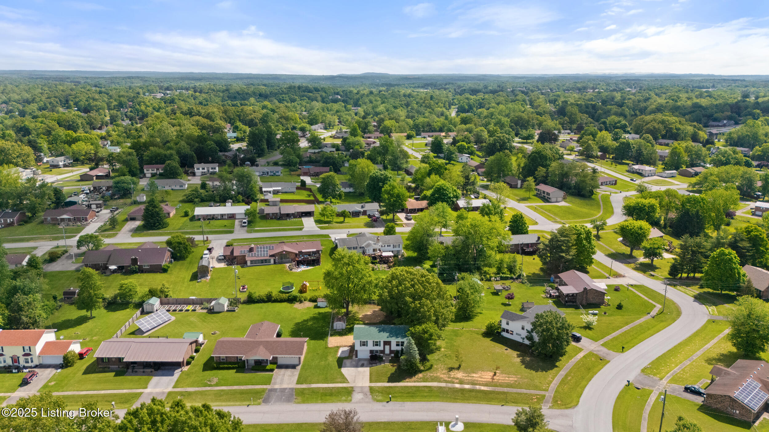 700 Magnolia Dr, Radcliff, Pennsylvania image 33
