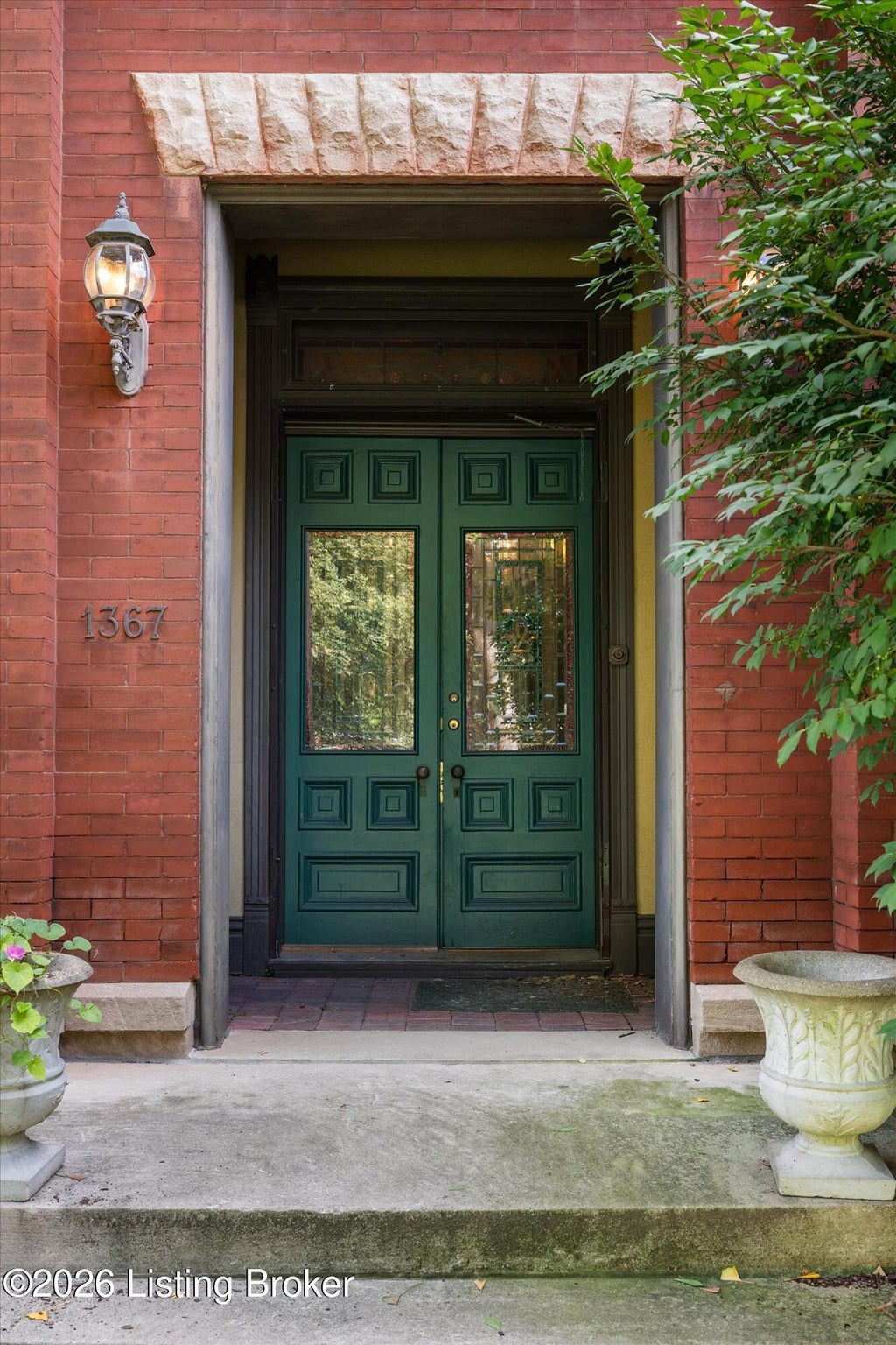 Photo of 1367 S 2nd St, Louisville, KY 40208 (MLS # 1727495)