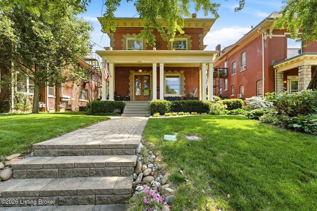 Photo of 2110 Bonnycastle Ave, Louisville, KY 40205 (MLS # 1716176)