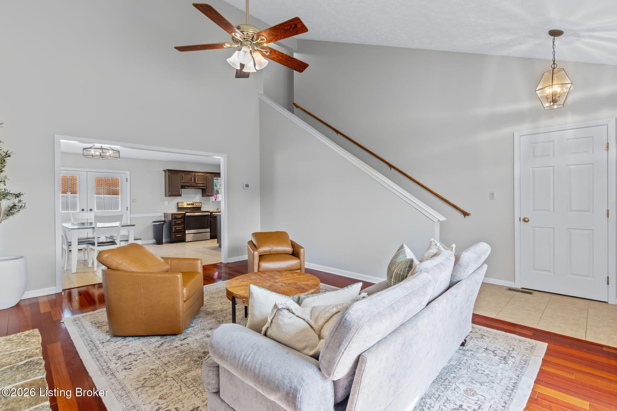 4600 Wooded Oak Cir
