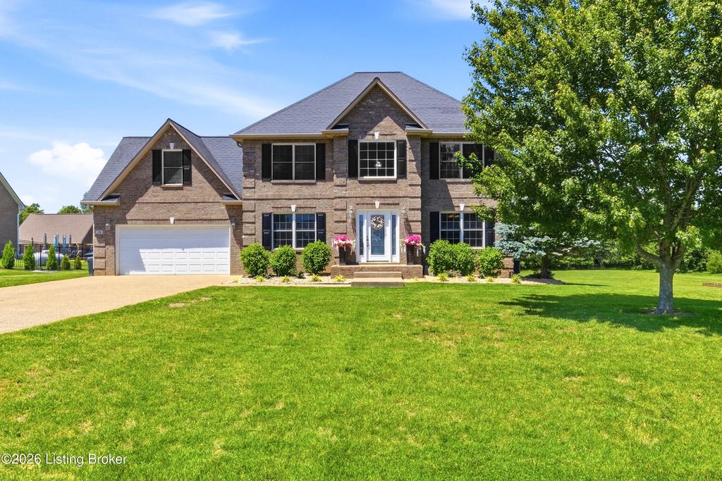Photo of 100 Gammon Ct, Elizabethtown, KY 42701 (MLS # 1717034)