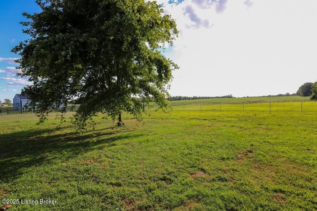 Photo of 2045 Solway Meeting Rd, Big Clifty, KY 42712 (MLS # 1707260)