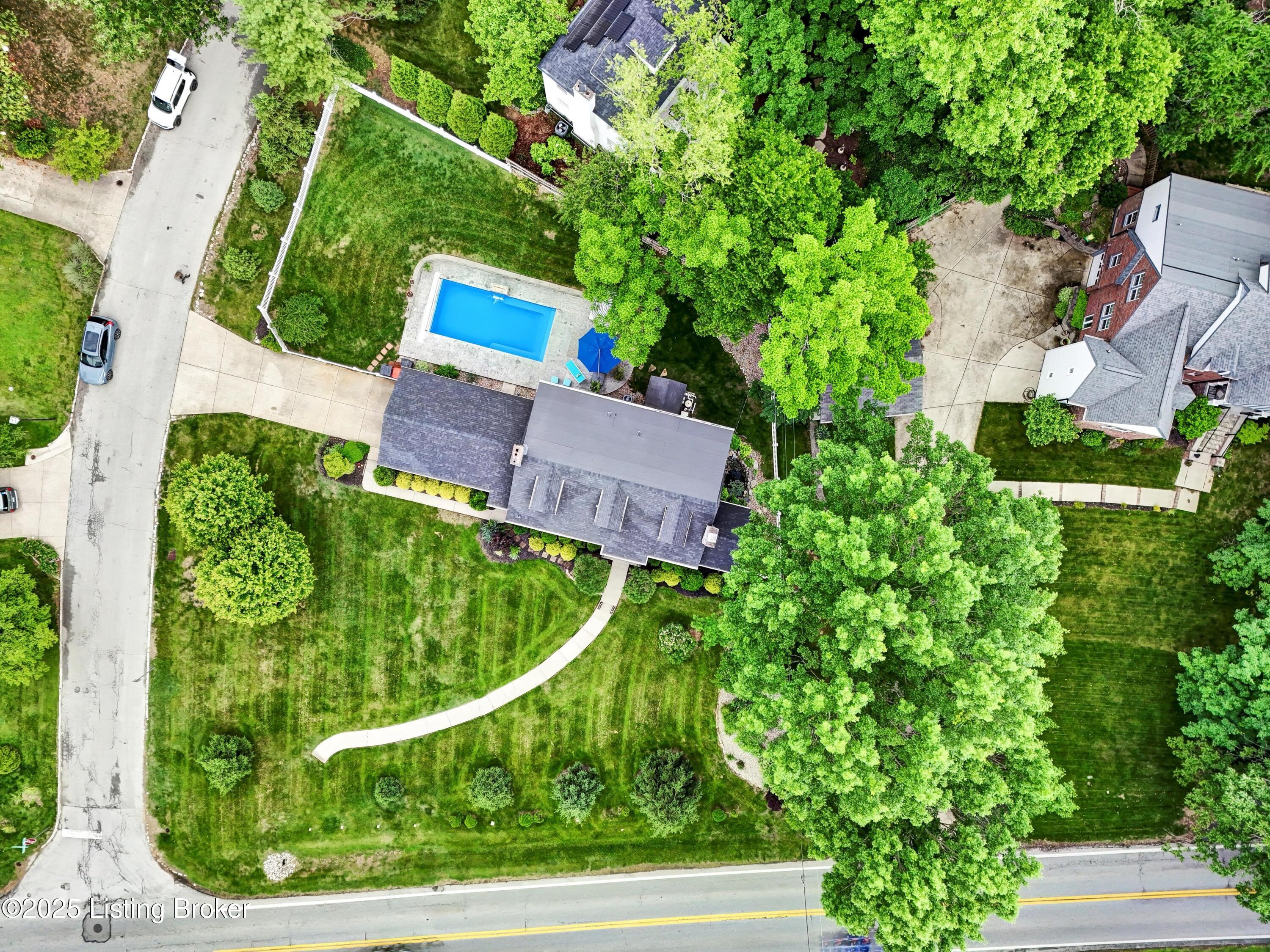 2501 Newburg Rd, Louisville, Kentucky image 36