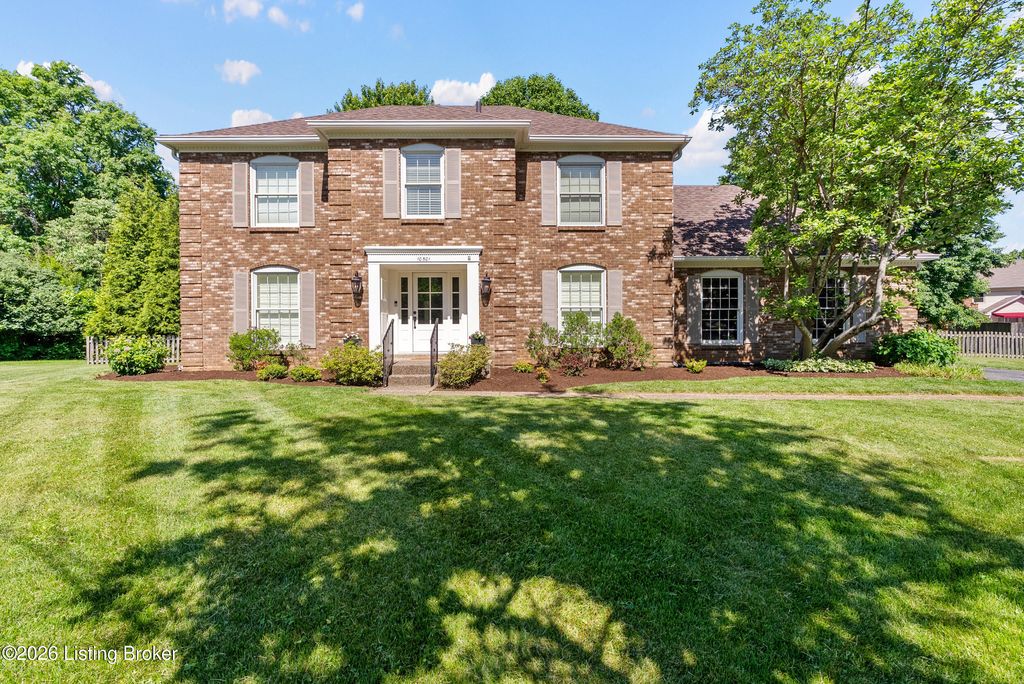 Photo of 10301 Plains Ct, Louisville, KY 40223 (MLS # 1717216)