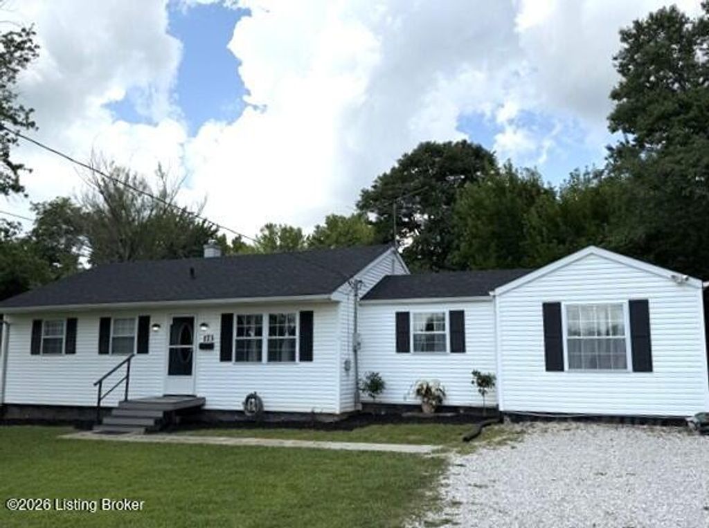 Photo of 173 Lakeview Dr, Brandenburg, KY 40108 (MLS # 1722553)