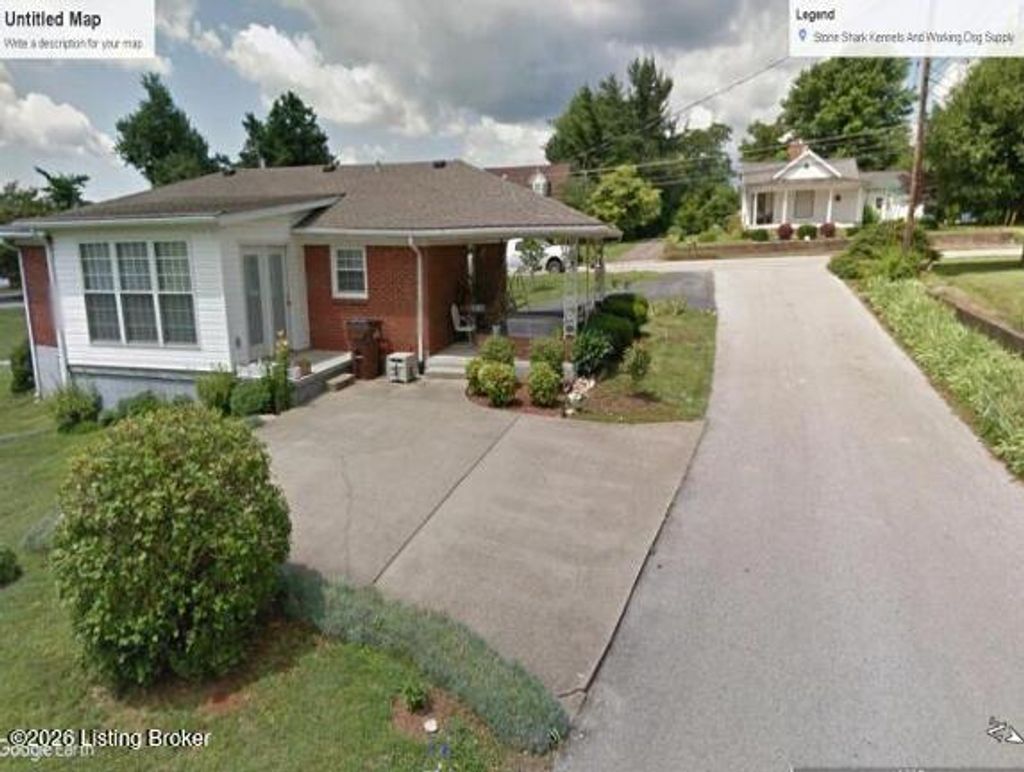 Photo of 316 N Walnut St, Upton, KY 42784 (MLS # 1714836)