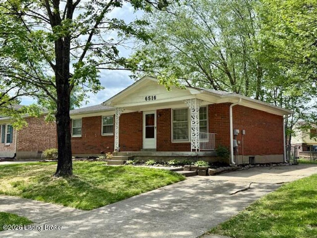 Photo of 6516 Bilsim Ln, Louisville, KY 40291 (MLS # 1714819)