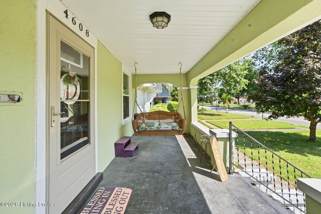Photo of 4608 S 3rd St, Louisville, KY 40214 (MLS # 1731425)