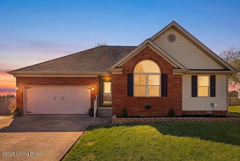 Homes For Sale - 440 Bellaire Dr<br/> Mercer County, Harrodsburg, KY 40330