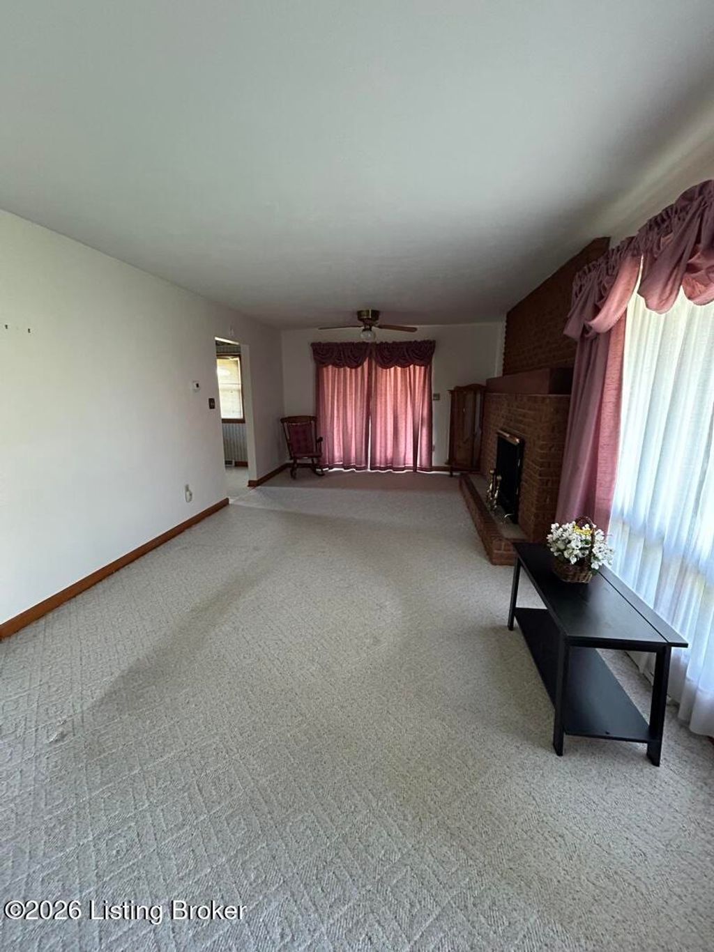 Photo of 304 Crume Rd, Vine Grove, KY 40175 (MLS # 1713057)