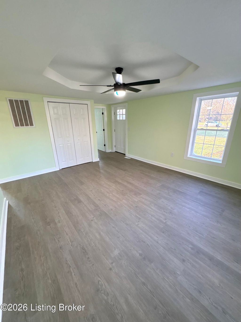 Photo of 309 Haycraft St, Elizabethtown, KY 42701 (MLS # 1707210)