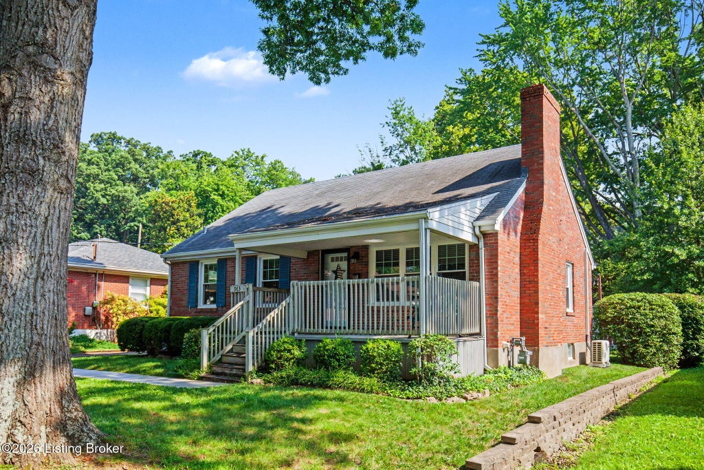 Photo of 963 Palatka Rd, Louisville, KY 40214 (MLS # 1729961)