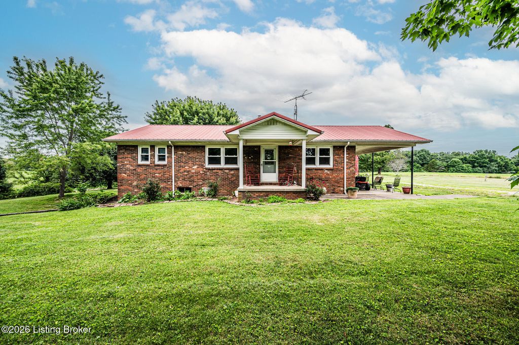Photo of 3604 Mount Zion Rd, Brownsville, KY 42210 (MLS # 1719163)