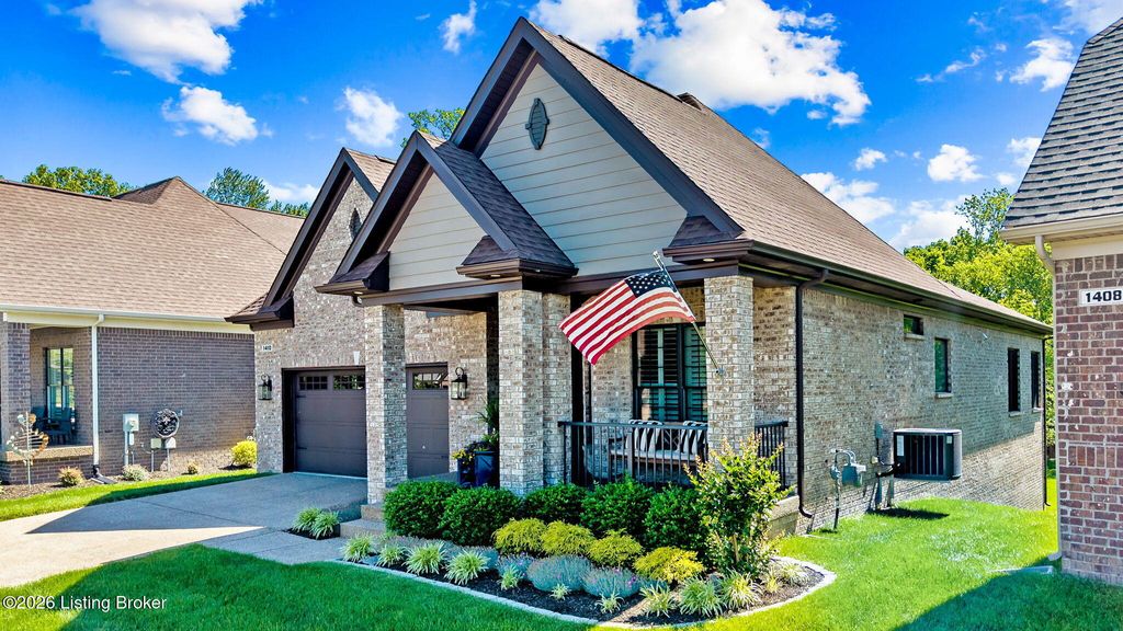 Photo of 1410 Coolhouse Way, Louisville, KY 40223 (MLS # 1717101)